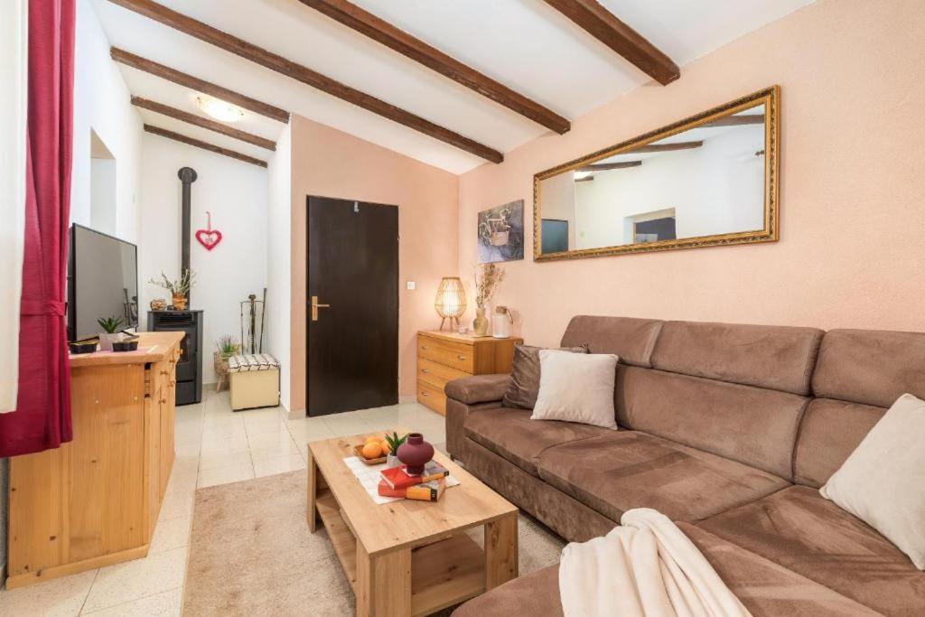 Apartment Mladenka Póla Kültér fotó