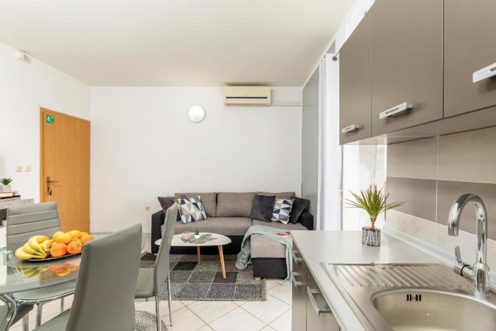 Apartment Mladenka Póla Kültér fotó