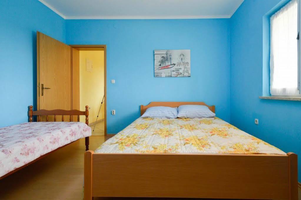 Apartment Mladenka Póla Kültér fotó